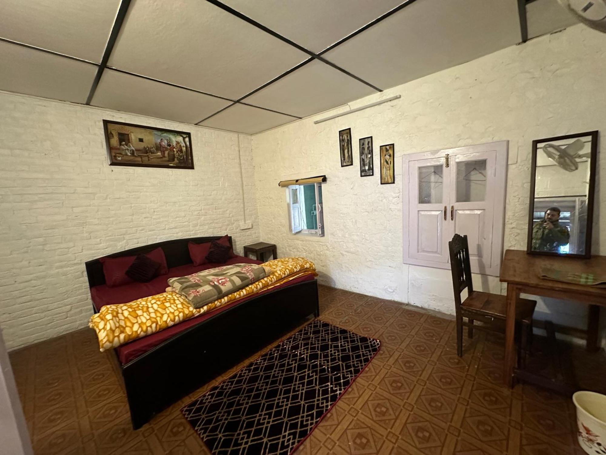 Dreamwoods A Travellers Farm Hostel Dharamszala Kültér fotó