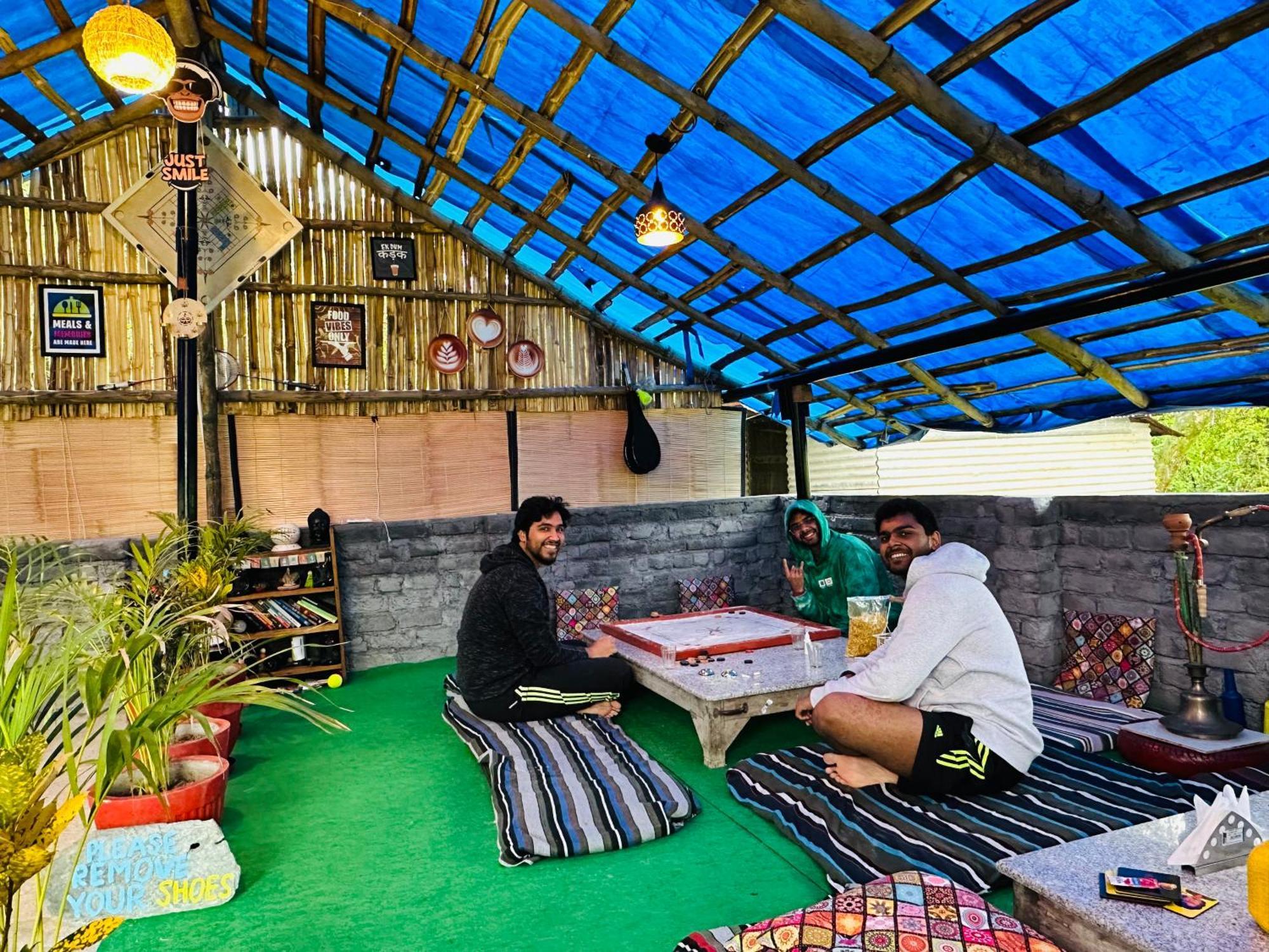 Dreamwoods A Travellers Farm Hostel Dharamszala Kültér fotó
